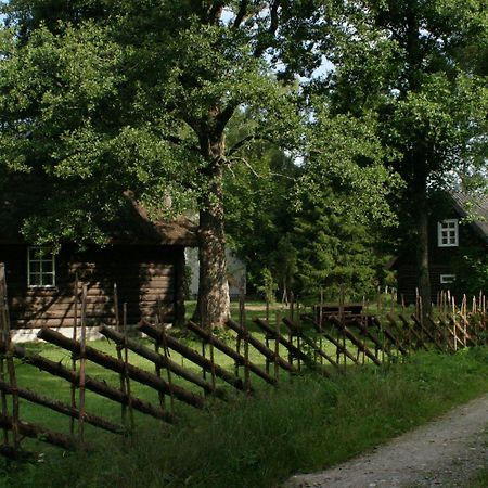 Mandjala Puhketalu - Cottages Ngoại thất bức ảnh